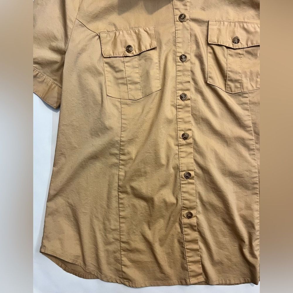 New York & Company Madison Shirt Tan Button-Up Short-Sleeve Women’s Size Medium - Picture 2 of 16
